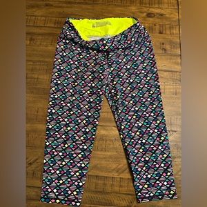 Victoria’s Secret knockout Capri size large